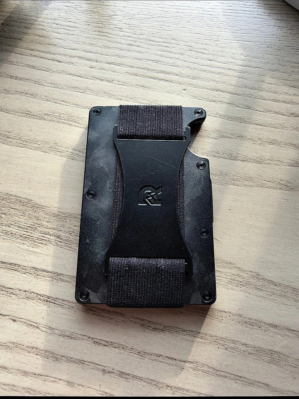 The Ridge Forged Carbon Cash Strap Wallet Black Wearable Accessory